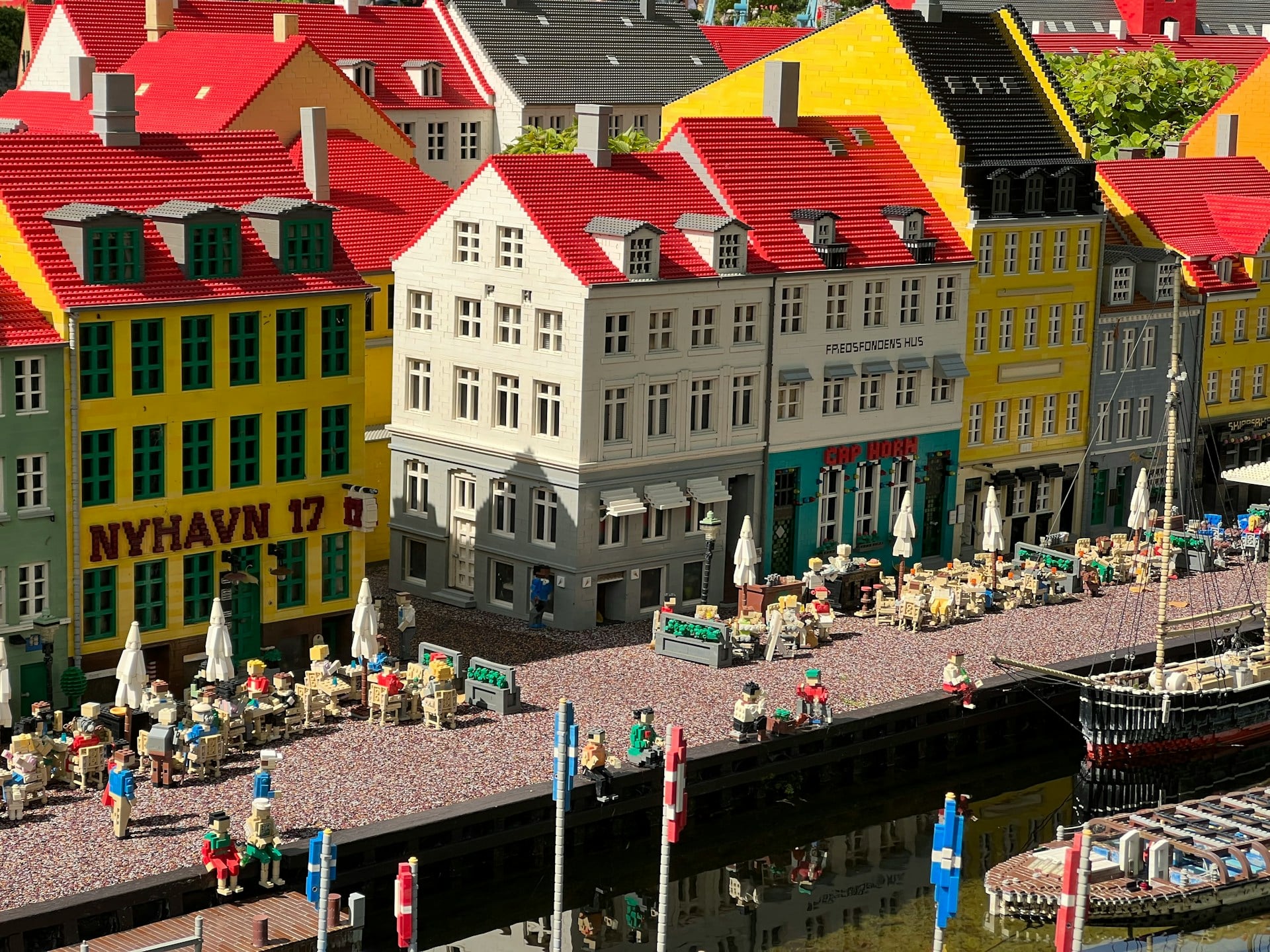 How to Visit Legoland Billund Without the Crowds